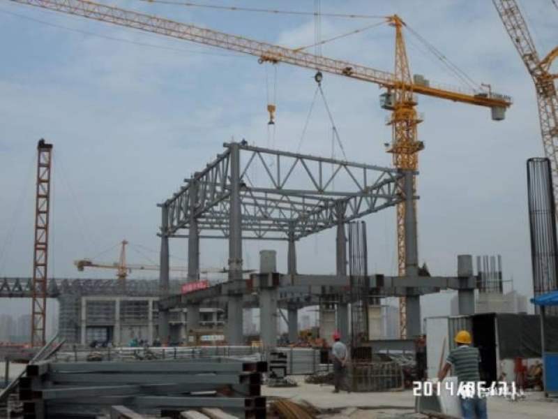 Step 3c install secondary roof trusses building supporting frame